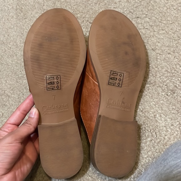 ❤️‍🔥SOLD❤️‍🔥Brown Catherine Sandals - Picture 3 of 5